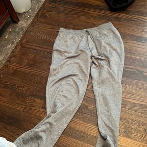 Large reebok sweat pants
